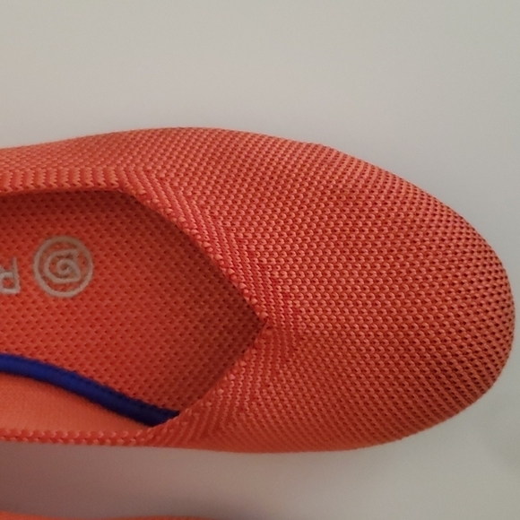 Rothy's persimmon/orange canvas size 6 round toe - Picture 7 of 8